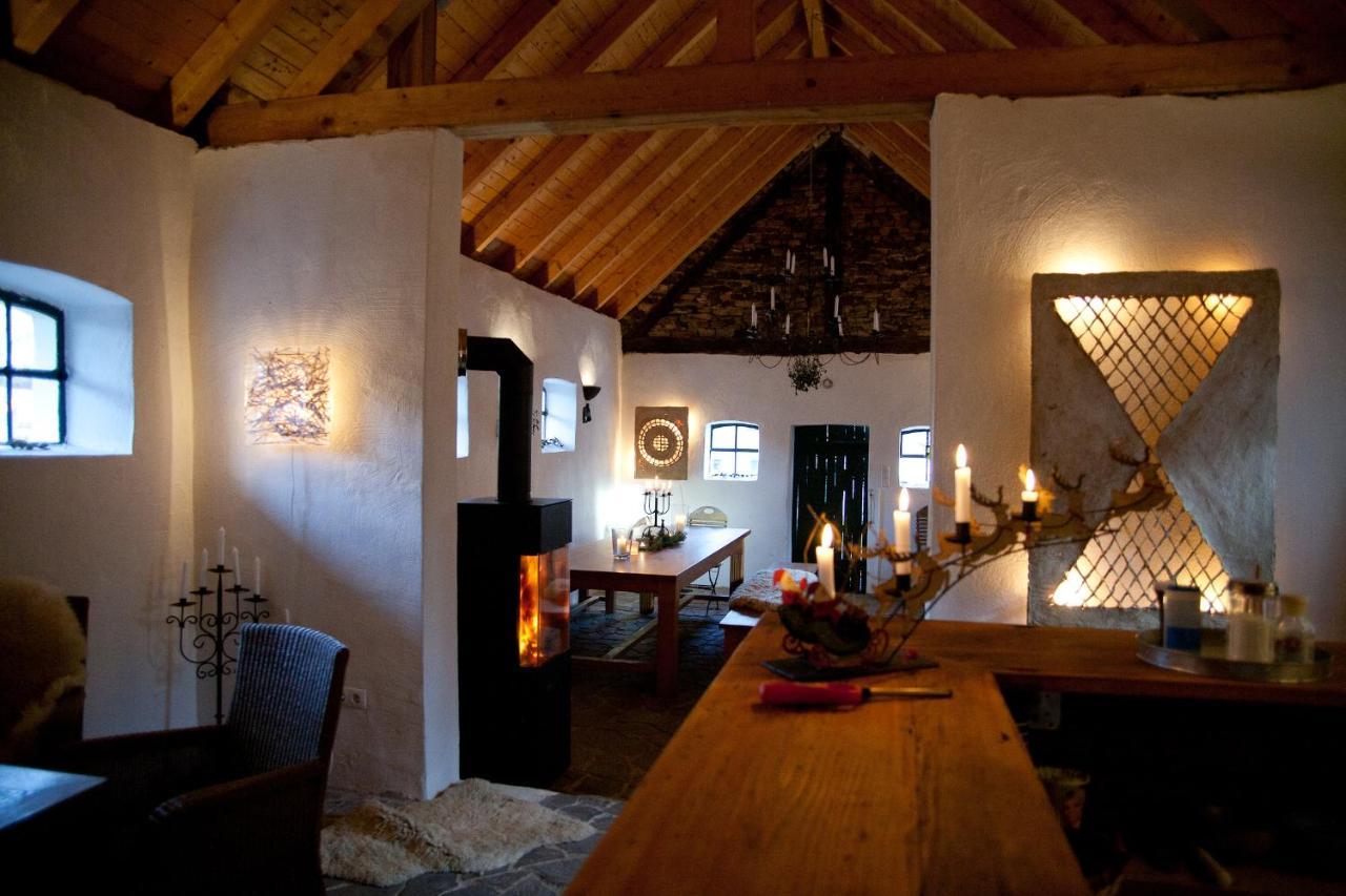 Hof Liebeneck Bed and Breakfast Osterspai Exteriör bild