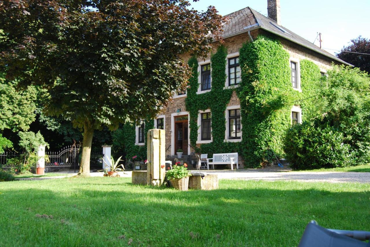 Hof Liebeneck Bed and Breakfast Osterspai Exteriör bild